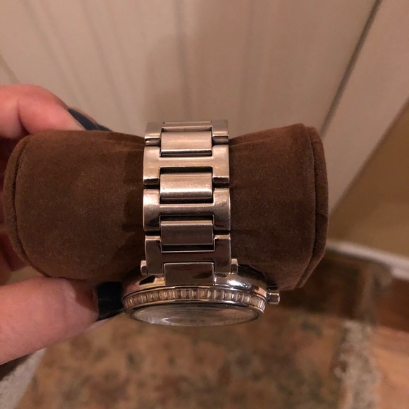 Michael Kors Silver watch - Picture 3 of 6